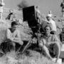 Christopher Challis, assis à droite, en 1956 - Tournage de Ill Met by Moonlight de Michael Powell et Emeric Pressburger, Austin Dempster, (...) 