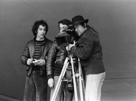 Sur le tournage de "Vincent mit l'âne dans un pré (et s'en vint dans l'autre)", en 1976