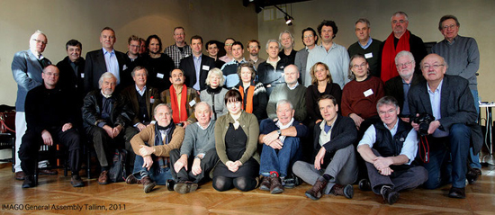 Photo de groupe des représentants des associations européennes membres d'Imago à Tallin