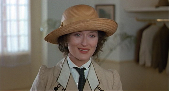 Meryl Streep in "Out of Africa" by Sydney Pollack - Cinematography by David Watkin