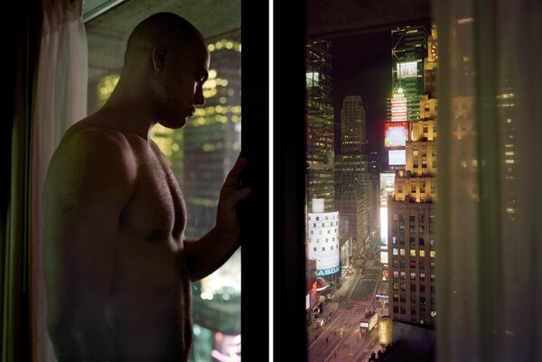 "Times Square - Whitenoise", 2009 - Diptyque photographique de David Hilliard
