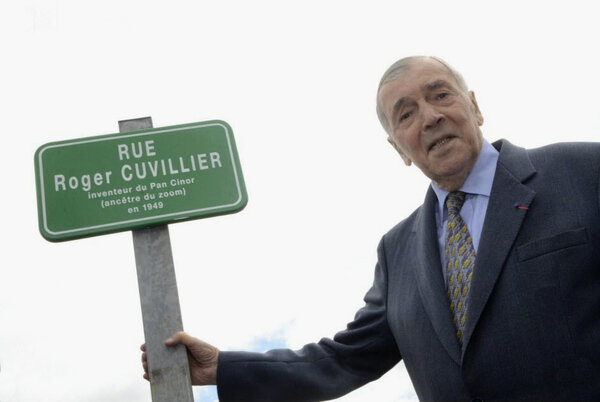 Roger Cuvillier in 2016 during the inauguration of a street bearing his name in Saint-Loup-de-Varennes - Photo Lionel Janin