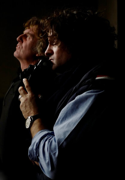 Gilles Porte et, derrière lui, Vincent Piette, sur le tournage d'"Eugénie Grandet" - Photo Ariane Damain-Vergallo