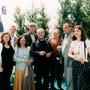 Annick Mullatier sur la terrasse de la suite 131 du Carlton, au Festival de Cannes en 1998 - De g. à d. : Elsa Kandelman, Christophe Zimmerlin, (...) 