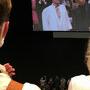 Celui qui préfère filmer l'écran que regarder Tilda Swinton directement - Photo Pascale Marin 