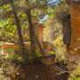 Vue du cabanon de Cézanne aux carrières de Bibémus 