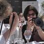 Kinou, Leica M en mains, photographiée par Guillaume Deffontaines - DR 
