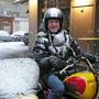 Matthieu Poirot-Delpech sur son side-car Moto Guzzi, en décembre 2010 rue Francœur - Photo Jean-Noël Ferragut 