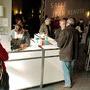 Un petit café avant d'entrer salle Jean Renoir - Photo Nelly Florès pour l'AFC 