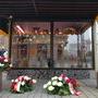 Gerbes devant le kiosque d'un fleuriste - Photo Jean-Noël Ferragut 