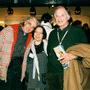 Annick Mullatier, entourée de Jean-Yves Le Poulain, à gauche, et Ricardo Aronovich lors d'un Club Fuji, en 1999 - Photo Baxter / Archives (...) 