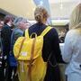 Sac à dos jaune - Photo Muriel Damain 