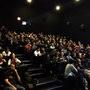 Public nombreux avant l'hommage à Gordon Willis présenté par l'"American Cinematographer" - Photo R Chevrin 