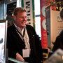 Andrew Steele (Emit) sur son stand - Photo Pauline Maillet - © AFC 