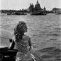 Jeanne Moreau venue présenter "Les Amants" au Festival de Venise, en 1958 - Photo Georges Ménager / Paris (...) 
