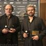 Carlos Lopes, à gauche, et André Szankowski, prix en mains - Photo AIP 
