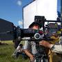 Jean-Marie Dreujou à la visée d'une Arri Alexa équipée d'un Angénieux Optimo 24-290 mm - Photo Bai Long - China Films Co. LTD (...) 