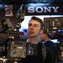 Visiteur sur le stand Sony - Photo Katarzyna Średnicka 