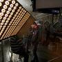 Sur le stand Ciné Lumières de Paris, un éclairage à LEDs cache en partie une conversation avec Philippe Pavans de Ceccatty - Photo Lubomir Bakchev / (...) 