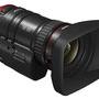 Le zoom Canon Compact-Servo 18-80 mm côté pile 