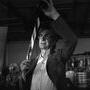 Wim Wenders dans une salle de montage, Cinecittà, Rome, juillet 2015 - Publicité Persol publiée dans la presse écrite - (...) 