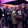 Discussions au niveau 2 entre Nicolas Bérard, directeur de la division Cinéma et Télévision de Kodak, et Caroline Champetier, et François Hurard (…) 