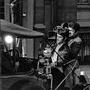 Armand Marco et Alain Levent, Caméflex sur l'épaule, sur le tournage de "La Bande à Bonnot", en 1969[en]Armand Marco and Alain (…) 