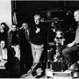 Jacques Tati entre Marie-Thérèse Cabon, à gauche, et René Schneider, à la caméra, sur le tournage de "PlayTime" - Livre Tati parle - (...) 