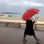 Parapluies rouges - Photo Jean-Marie Dreujou 