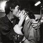 Ed van der Elsken, "Pierre Feuillette (Jean-Michel) et Paulette Vielhomme (Claudine) s'embrassant au café Chez Moineau", Rue du (...) 