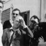 Georges Lautner, à gauche, Maurice Fellous et Claude Vital, 1er assistant réalisateur ; au second plan, Albert Kantoff, 2e assistant réalisateur, (…) 