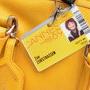 Le sac jaune de Zoé Zurstrassen - Photo Jean-Noël Ferragut 