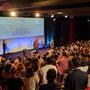 Thierry Frémaux et le public donnent une ovation à Steve McQueen - Photo Aymerick Pilarski 