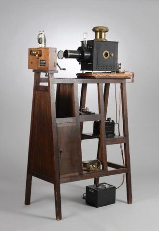 Vente aux enchères d'un Cinématographe Lumière