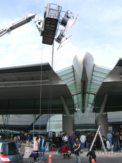 2 Alpha 18 kW sur nacelle - Photo de tournage du film <i>Rush Hour 3</i> de Brett Ratner, photographié par J. Michael Muro