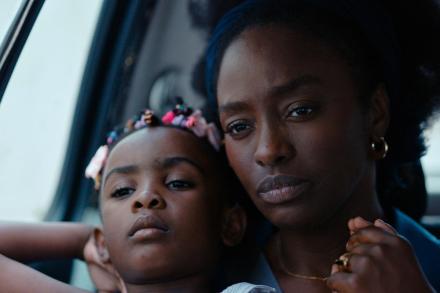 Frida Marzouk, AFC, met en lumière les personnages de "Promis le ciel", d'Erige Sehiri "Trois femmes en lumière", par François Reumont pour l'AFC
