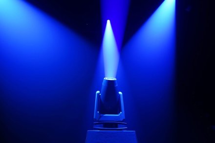 Dimatec présente Sinfonya & Rhapsodya, une gamme d'éclairage pour le théâtre et le cinéma de Clay Paky