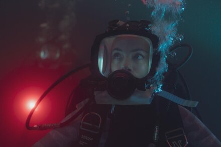  Nicolas Massart, AFC, discusses the technical challenges involved in filming "Sous la Seine" by Xavier Gens "A dive into troubled waters", by François Reumont for the AFC