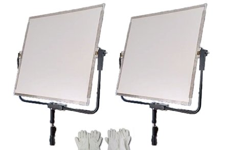 Eurolight System présente un réflecteur cinéma RayFlex de grande dimension de 1,20 m x 1,20 m