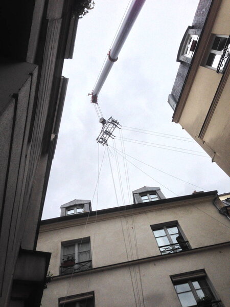 Mise en place du Cablecam® 2 axes pendant le tournage de "Mission Impossible : Fallout"