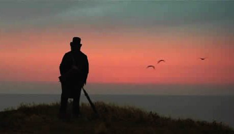 Où le directeur de la photographie Dick Pope, BSC, discute avec Benjamin B. de son travail sur "Mr. Turner", de Mike Leigh
