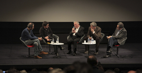 Michael Ballhaus pendant l'"Expérience cinéma" à la Cinémathèque - Olivier Assayas, Eric Gautier, Michael Ballhaus, Pierre Hodgson et Serge Toubiana<br class='manualbr' />Photo Lubomir Bakchev