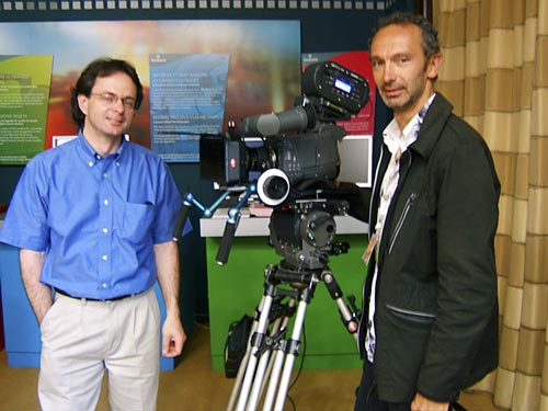 Franck Mougenot, Thomson, et Rémy Chevrin, AFC - Cette photo permet de mieux apprécier les dimensions de la Viper FilmStream et de son nouvel enregistreur