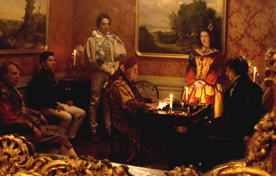 Scène avec personnages dans un miroir - Tournage d'<i>Une vieille maîtresse</i> de Catherine Breillat