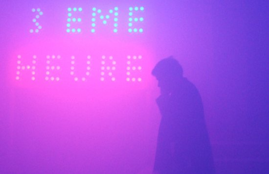 Pleine nuit à l'Opéra Comique Errance poétique et musicale créée par Christian Boltanski, Jean Kalman et Franck Krawczyk