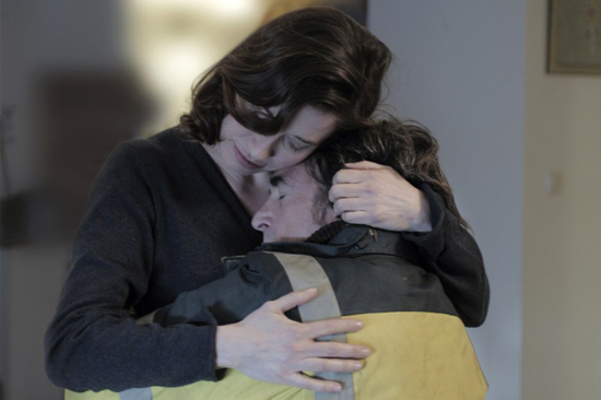 Emmanuelle Devos et François Cluzet - dans <i>A l'origine</i> de Xavier Giannoli, photographié par Glynn Speeckaert
