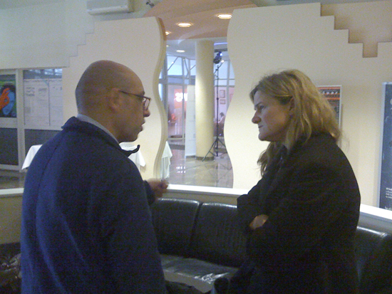 Bruno Belbonnel et Ellen Kouras - dans le hall de l'Hôtel Zentrum à Lodz<br class='manualbr' />Photo Rémy Chevrin