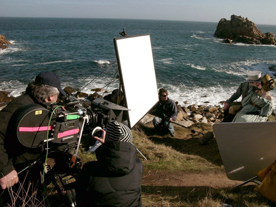 Caméra et réflecteur sur l'île de Bréhat - Tournage d'<i>Une vieille maîtresse</i> de Catherine Breillat