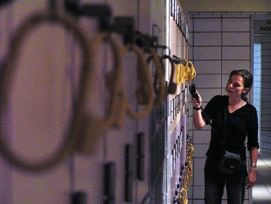 Crystel Fournier - sur le tournage de <i>Naissance des pieuvres</i> de Céline Sciamma en 2006<br class='manualbr' />Photo François Chevreau