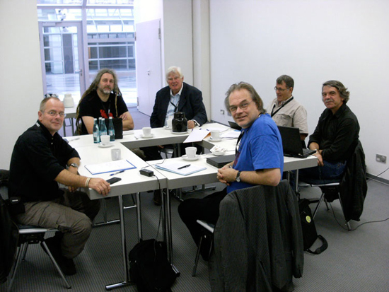 Le Comité technique d'Imago, présidé par Kommer Kleijn (en bleu) - Photo Nigel Walters
